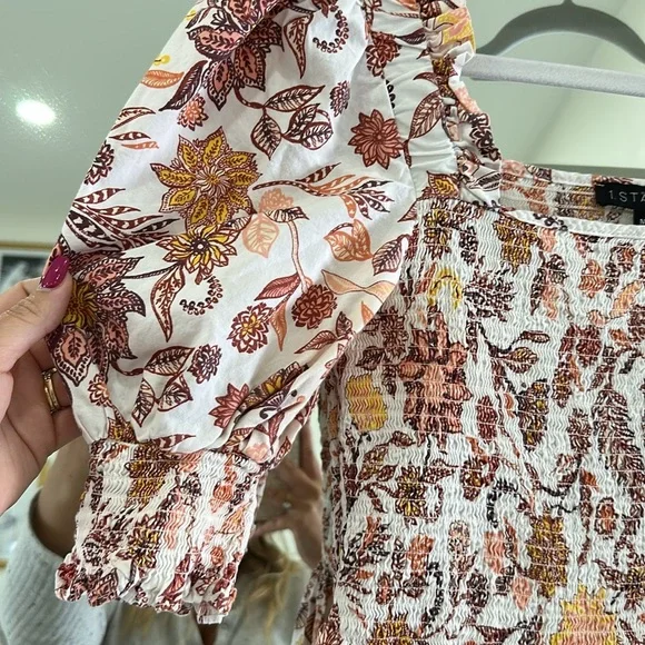 1. State Floral Dress with Puff Sleeves - Picture 5 of 7